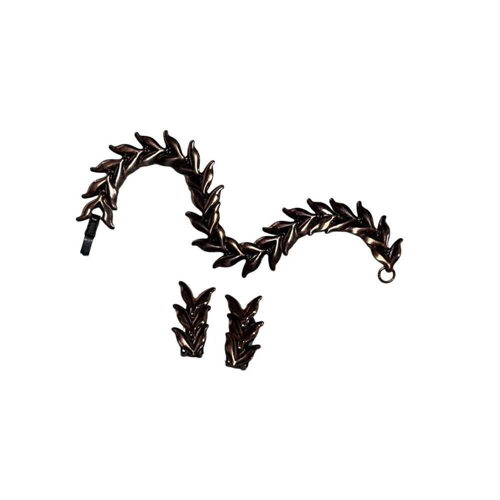 Renoir Copper Chevron Laurel Leaf Bracelet and Clip On Earrings Jewelry Set